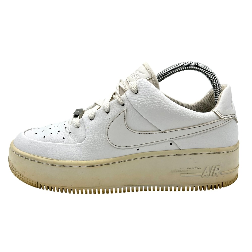 Nike Air Force 1 Sage Low White Platform Womens Sneakers Size 8 Shoes AR5339-100